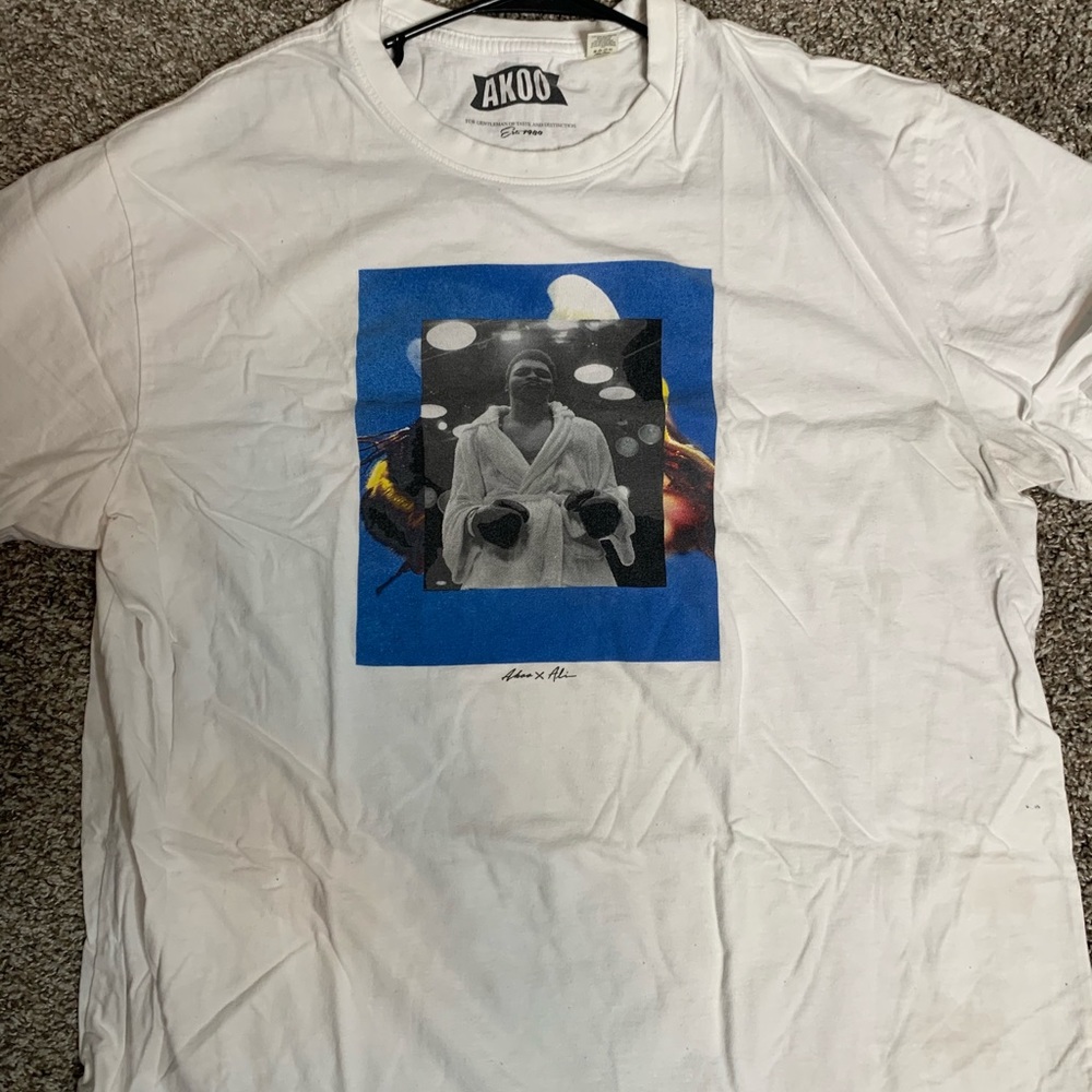 AKOO Muhammad Ali Tee